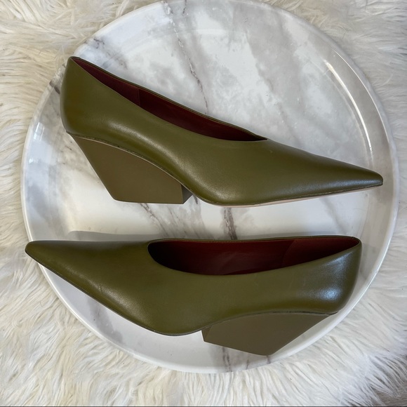 Camper Lab Juanita Green Leather Pointed Heels Size 10 - Picture 2 of 6